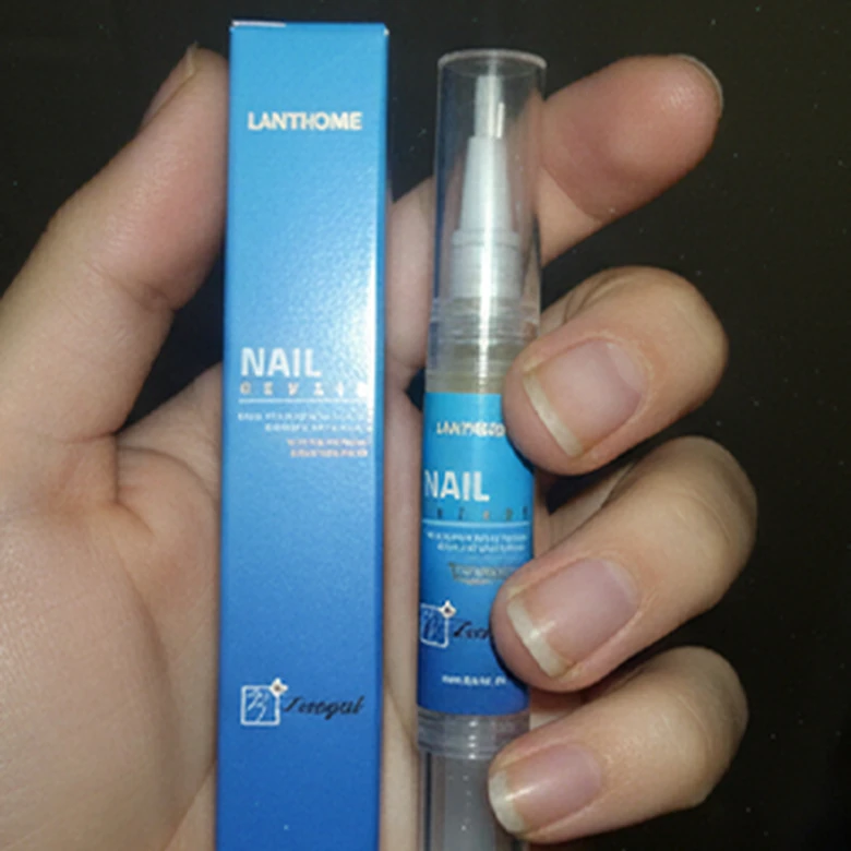 Close-up of the Kurineru rotary nail care pen and botanical serum brush